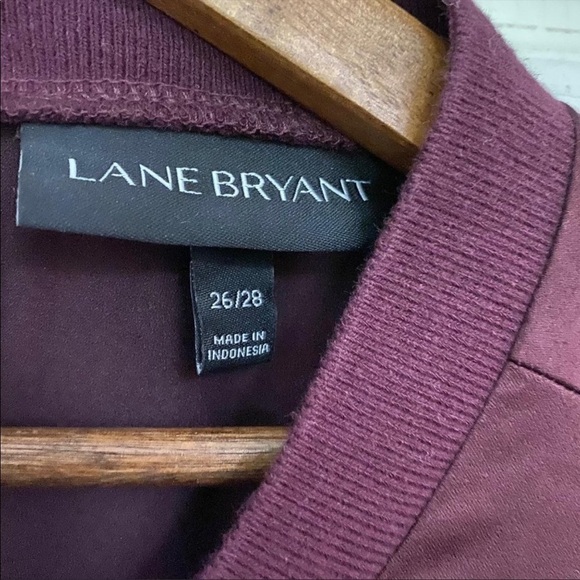 Lane Bryant Maroon Satin Lace Detail Sweatshirt Style Ties at Back Neck Sz 26 - Picture 5 of 13